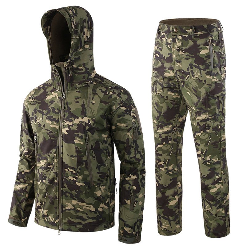 Camouflage padded jacket and pants suit - Image 3