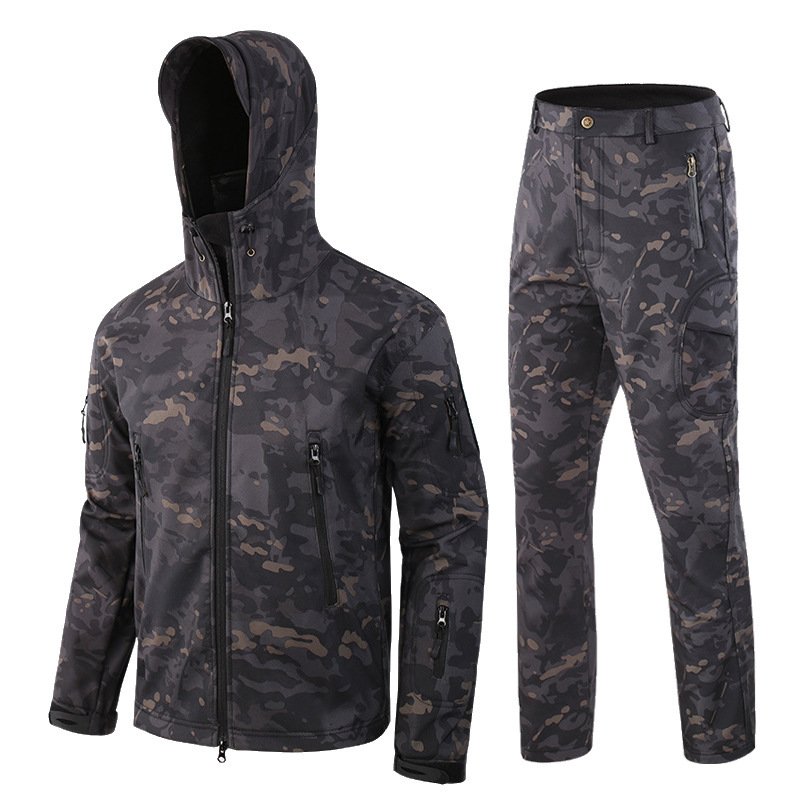 Camouflage padded jacket and pants suit - Image 4