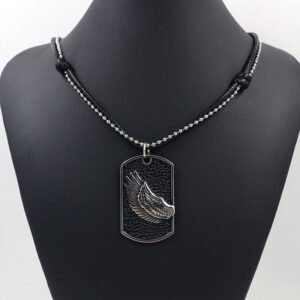 European and American Vintage Men’s Army Necklace