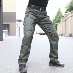 Outdoor Trousers Waterproof And Windproof Multi-pocket Loose Camouflage Trousers – Green, M