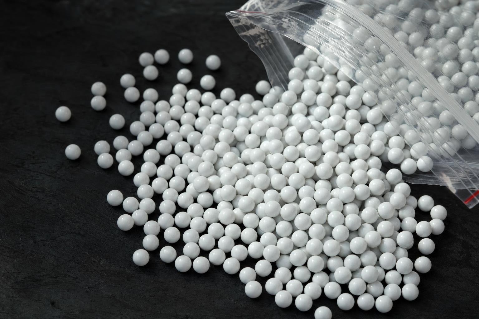 You are currently viewing Airsoft BBs Explained: Weights, Biodegradable BBs and Why Quality Matters